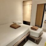 Unassuming hotel featuring a down-to-earth restaurant & bar