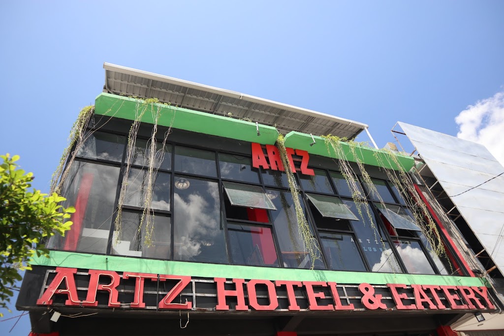 Artz Eatery & Hotel