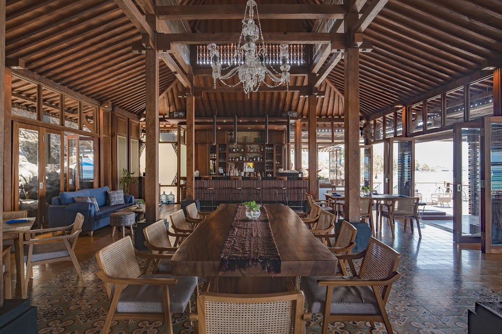 Atlantis On The Rock