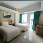 Contemporary property offering free Wi-Fi & breakfast