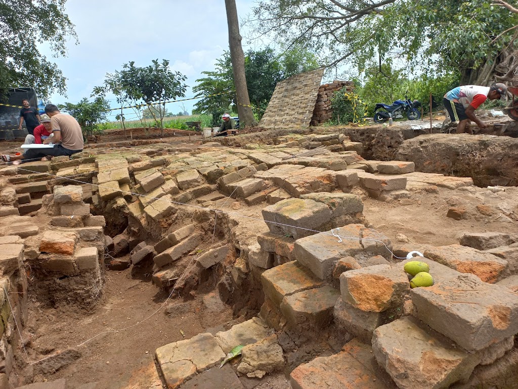Candi Blawu