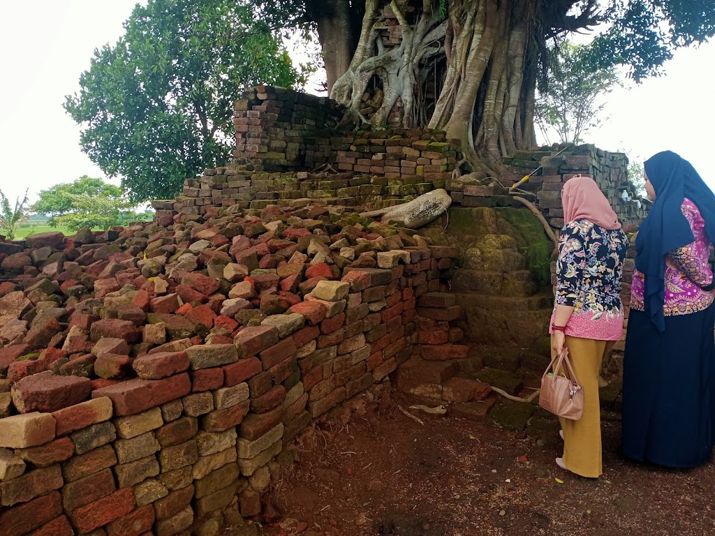 Candi Deres