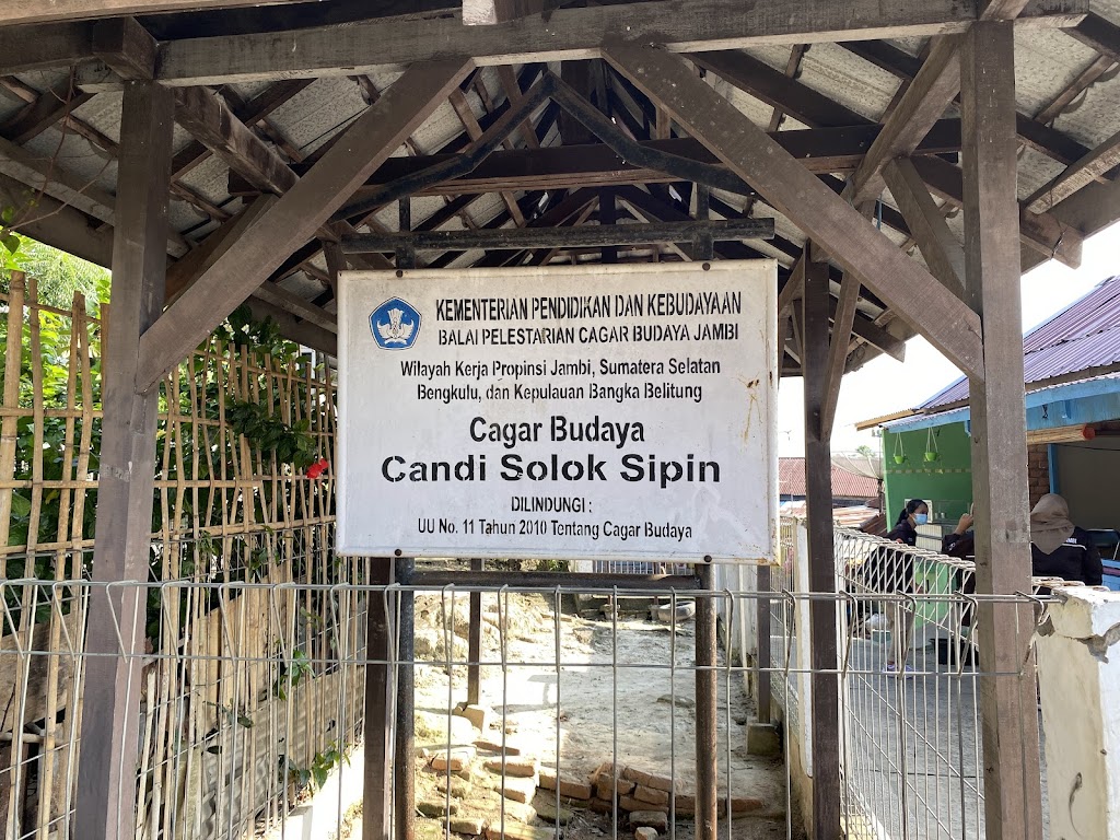 Candi Solok Sipin