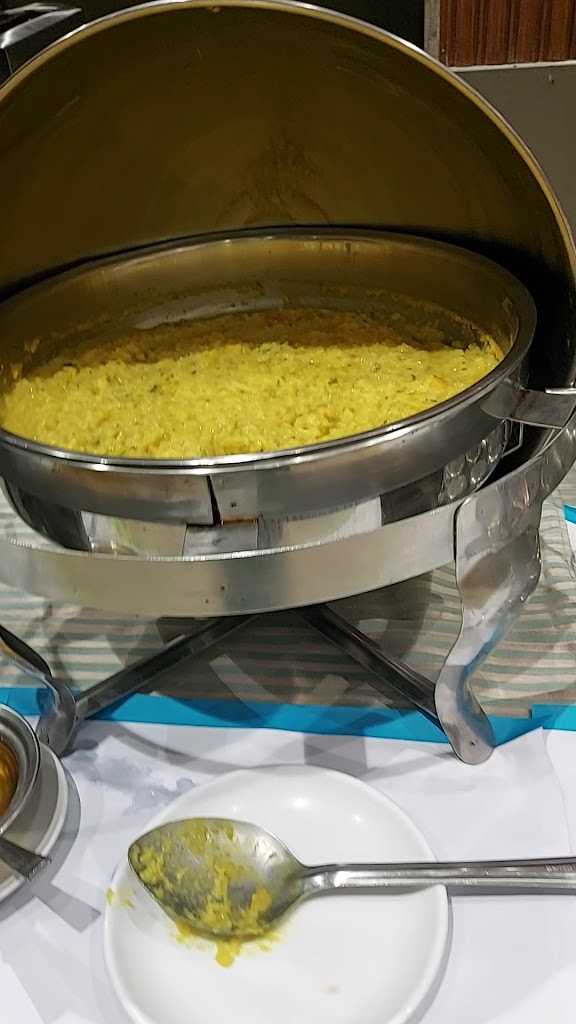 plus free breakfast.