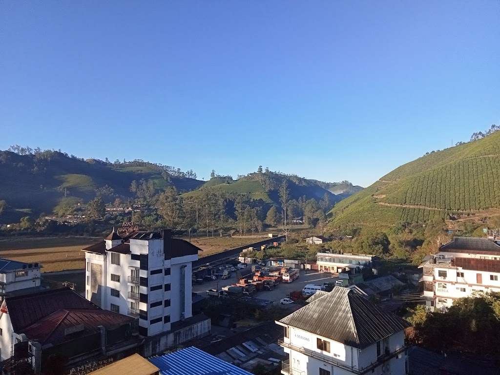 Clouds Valley Leisure Hotel