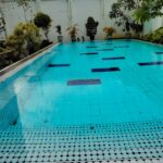 Down-to-earth hotel offering a free breakfast buffet