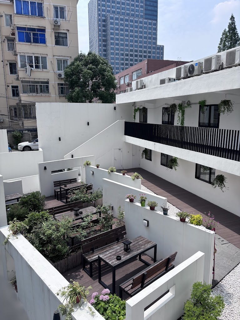 Simple dorms & private rooms in a relaxed hostel offering a lounge