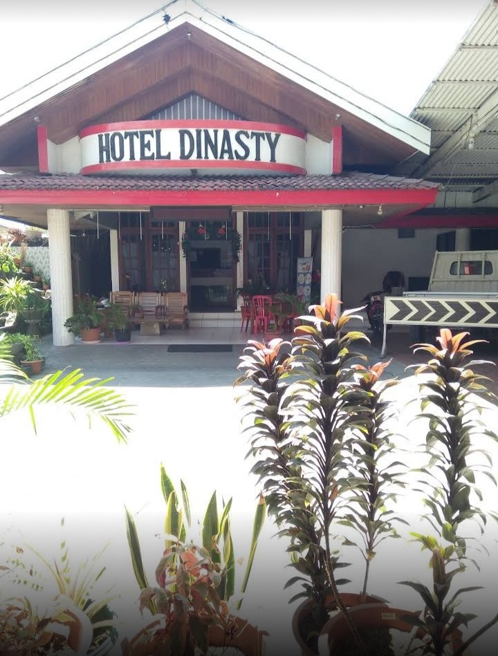 Dinasty Hotel