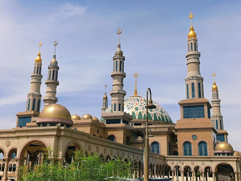 East Kalimantan Islamic Center: Baitul Muttaqien Mosque