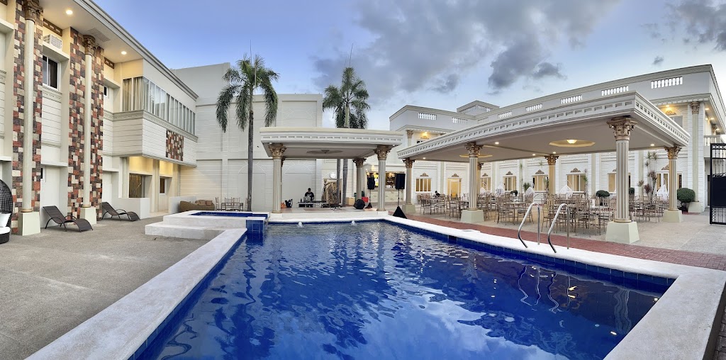 El Palacio Hotel and Resort