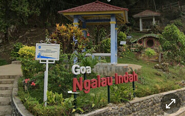 Goa Ngalau Indah