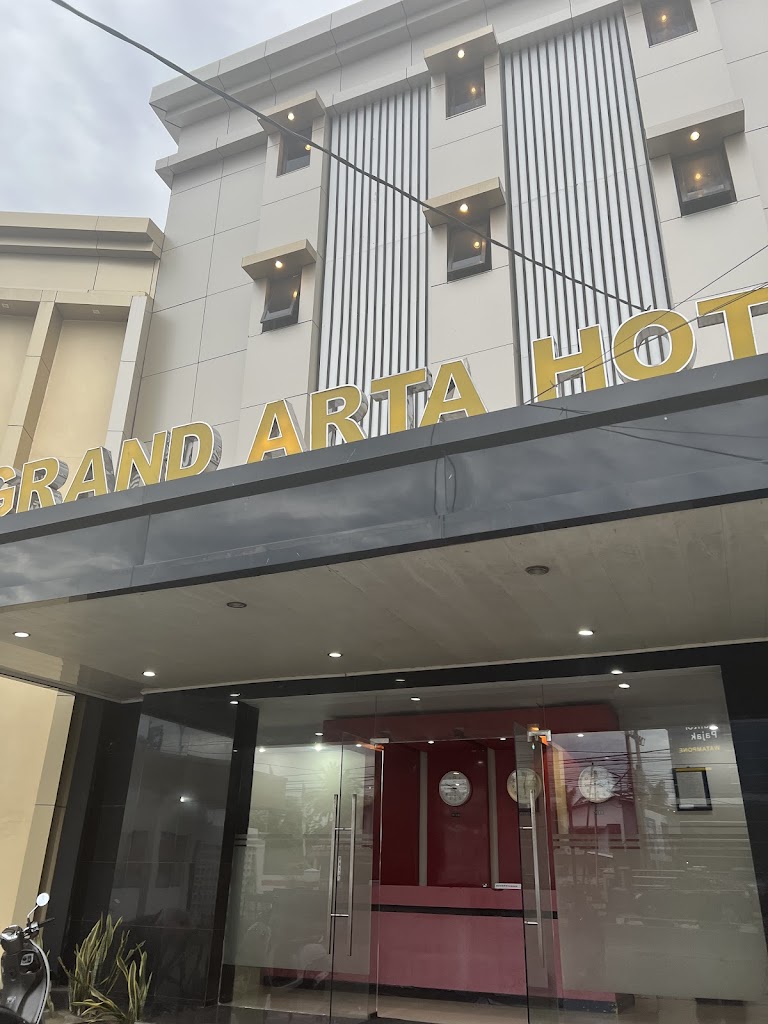 Grand Arta Hotel Manage By Ozz Group