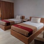 Relaxed rooms in an unassuming property with a restaurant