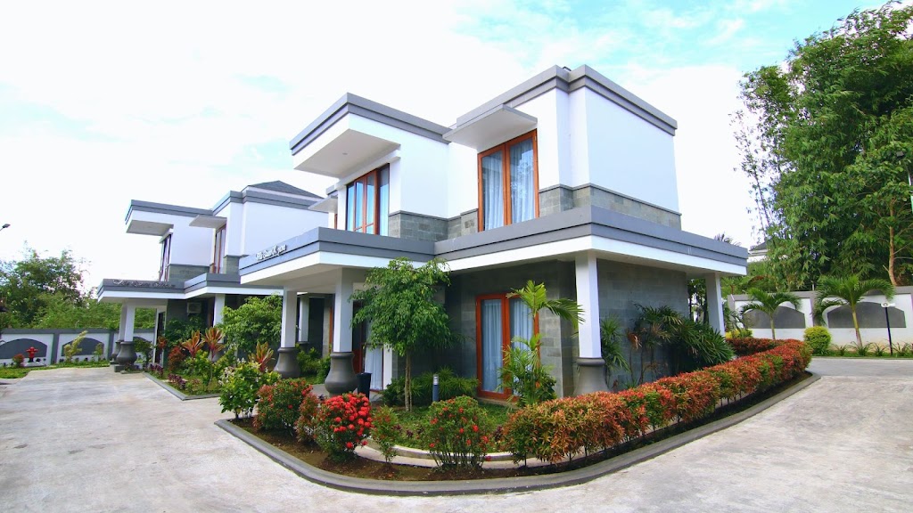 Grand Master Villa Tomohon