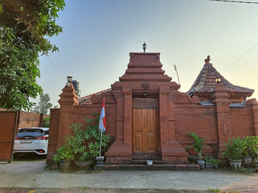 Grha Pawitra Trowulan