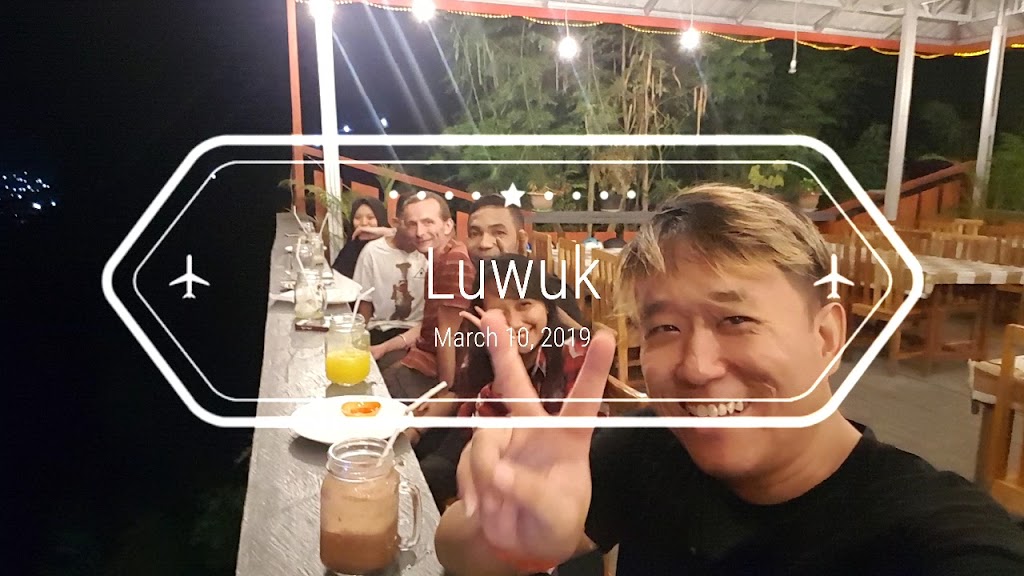 Streamlined rooms with Wi-Fi in an understated hotel featuring a low-key restaurant & a lobby area.