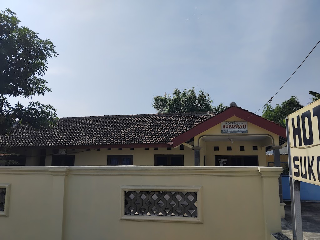 HOTEL SUKOWATI