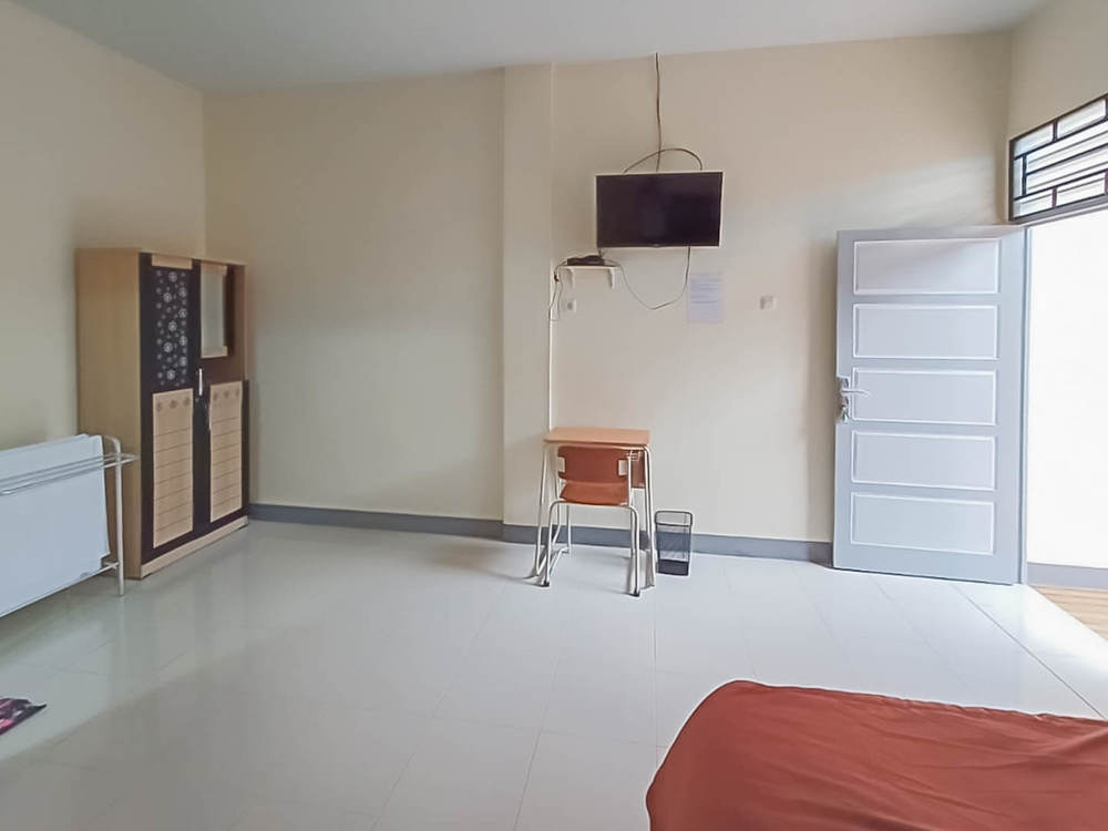 Homestay Verisha Mitra RedDoorz