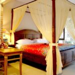 a tropical garden & a restaurant.