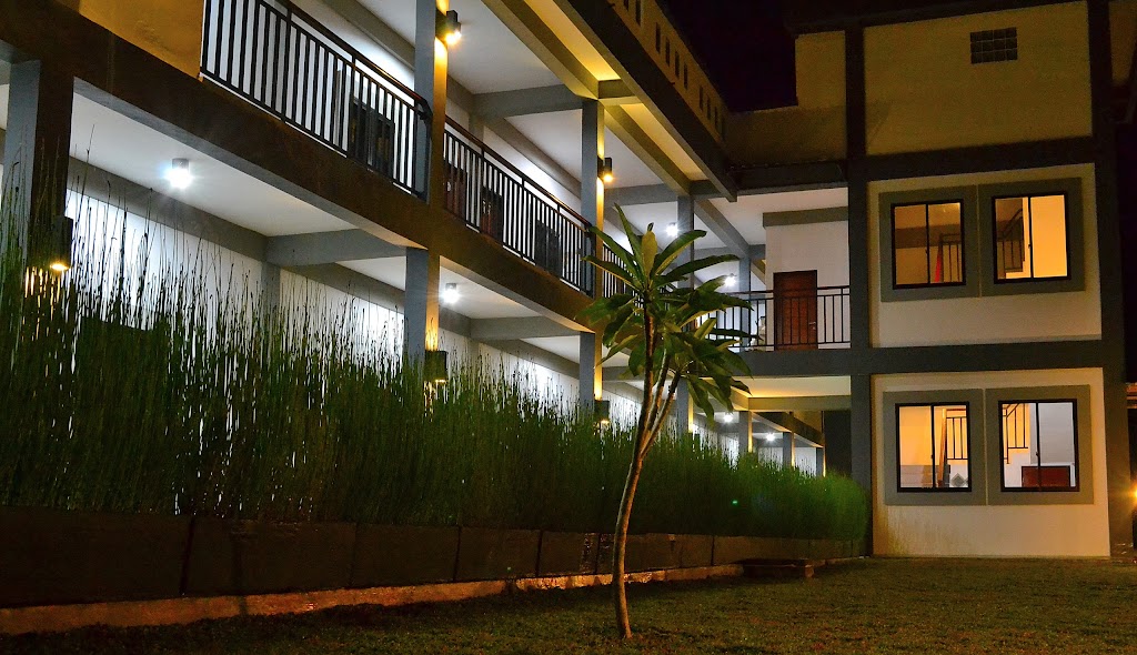 Hotel Grand Palm