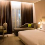 Sleek rooms & suites