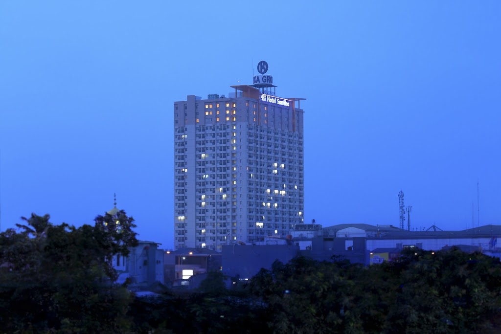 Hotel Santika Depok, Hotel in Kemiri Muka, Beji, West Java