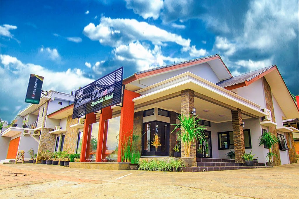 Hotel Seven Dream