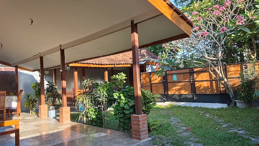 Kampung Tembi Guest House