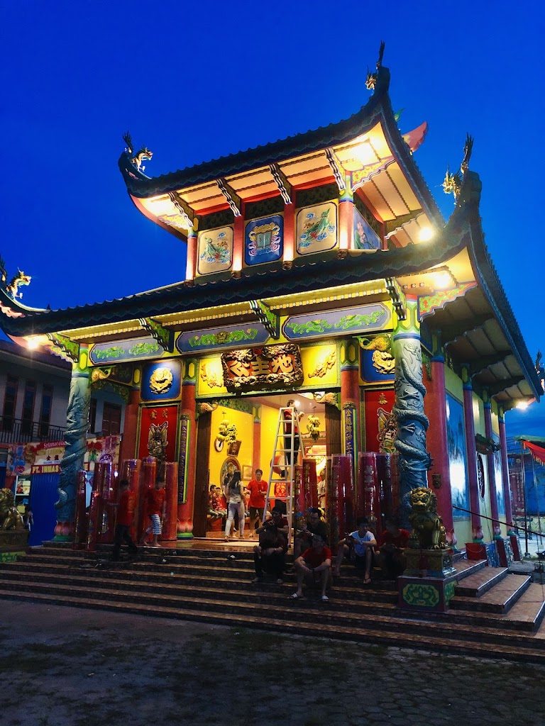 Kelenteng Kim Liung Pak Kung