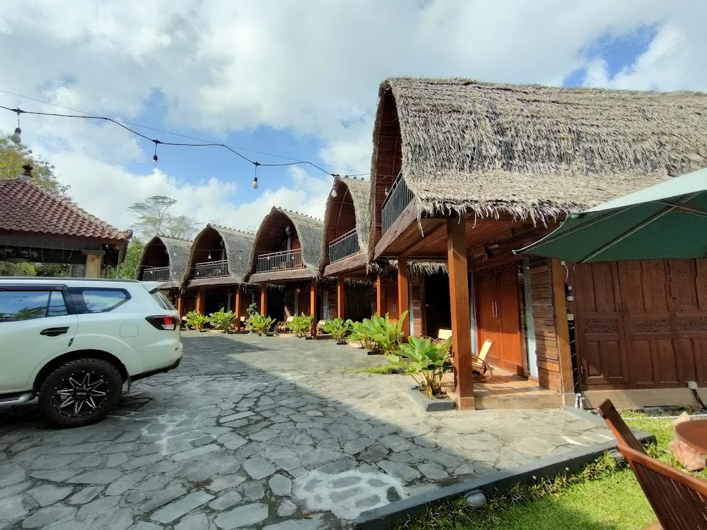 Khanaya Hotel & Cafe