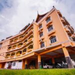 Kharisma Hotel