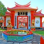 Klenteng Ling Gwan Kiong