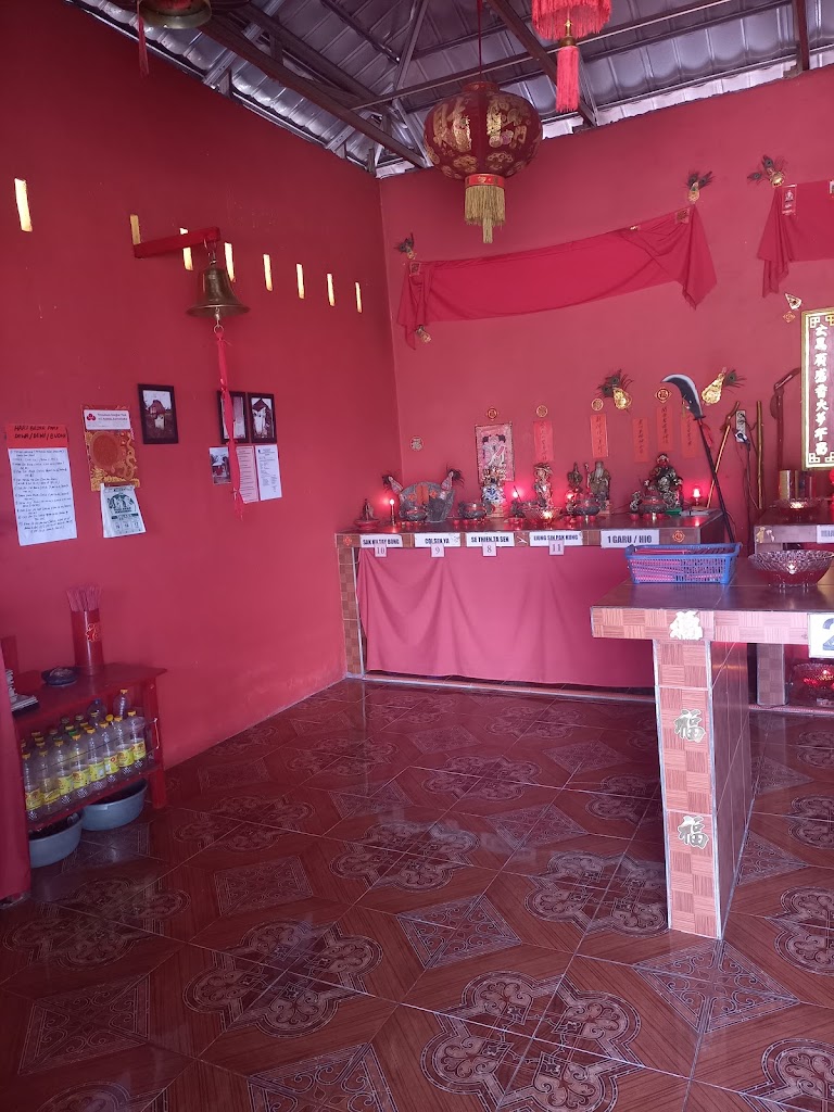 Klenteng Tua Pek Kong