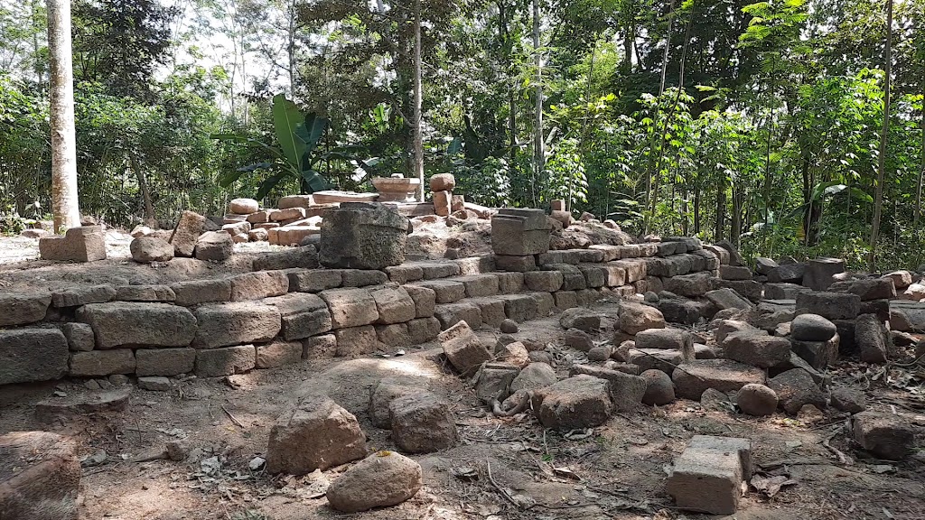 Komplek Candi Tibayan