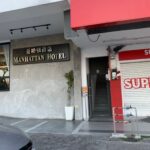 Unfussy rooms & suites