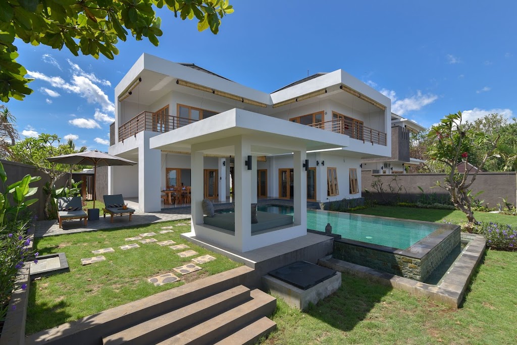 Manik Segara Villas & Restaurant