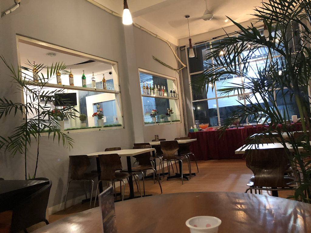 MbledeQ Caffe and Restaurant in Gresik