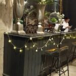 upscale hotel with a warehouse-style cafe & free parking.