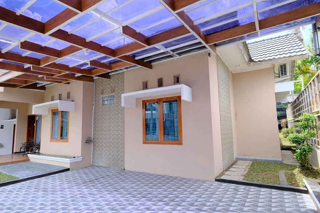 Nuovo Stay Guest House, Hotel in Cokro Kenteng, Sidoarum, Godean, Special Region of Yogyakarta