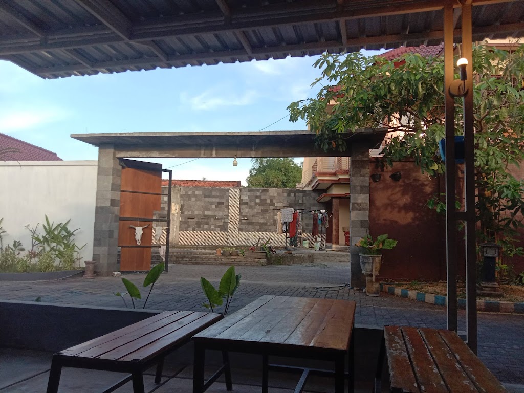 OYO 3887 Potreh Mastekah 2, Hotel in Pasarkapok Timur, Demangan, Bangkalan, East Java