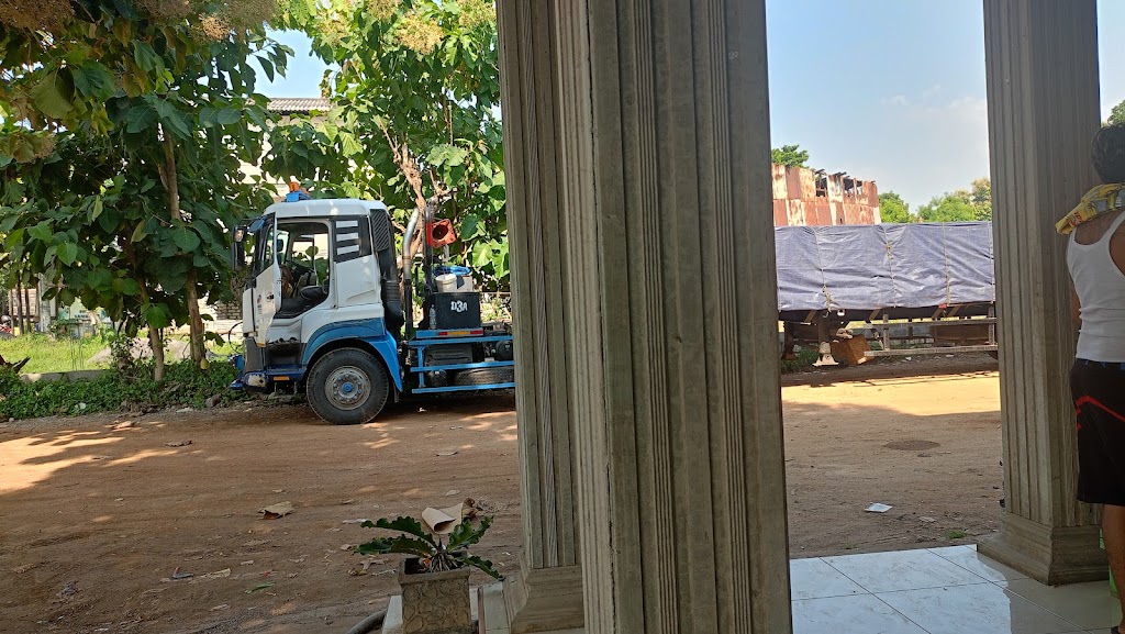 OYO 81769 Hotel Teg Royal