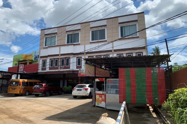OYO 90529 Hotel Baruga Makassar, Hotel in Marumpa, Marusu, South Sulawesi