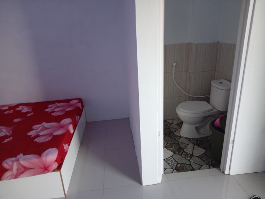 OYO 93900 Guest House Cinta Damai