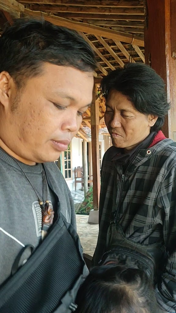 villa ini menawarkan suasana tenang dan damai. Dengan fasilitas lengkap seperti kolam renang pribadi