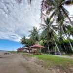 Pantai Mampie