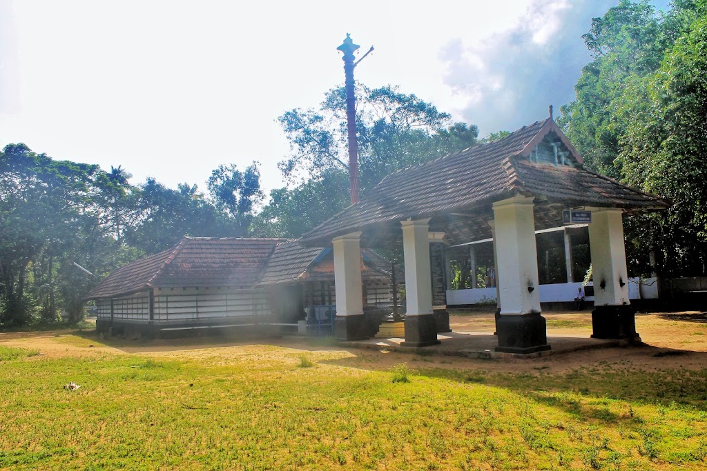 Parambikulangara Sree Krishnaswami Temple