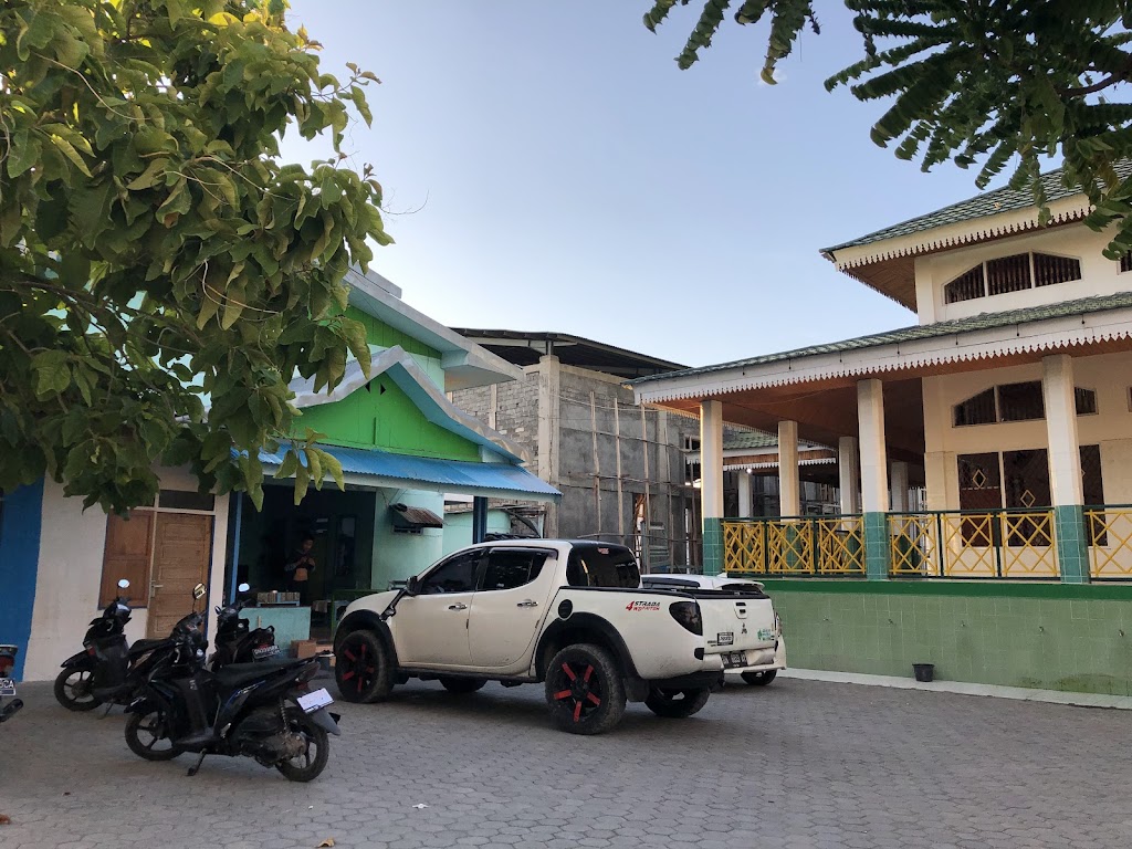 Penginapan Rotan Master Luwuk