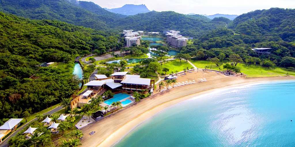 Pico De Loro Condo Accommodation