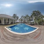 and exquisite gastronomy with an unparalleled view of Borobudur Temple at every turn. Walk the long corridor that stretches between Patio restaurant’s Joglo and colonial buildings