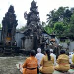 Pura Giri Anjasmoro